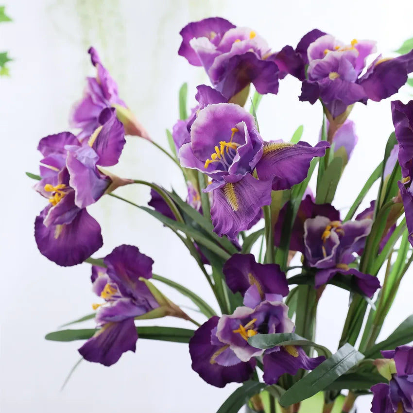 High-end Artificial Alice Iris Valentine's Day Present Flower Wedding Decoration Handmade Flowers Artificial Outdoor Flowers