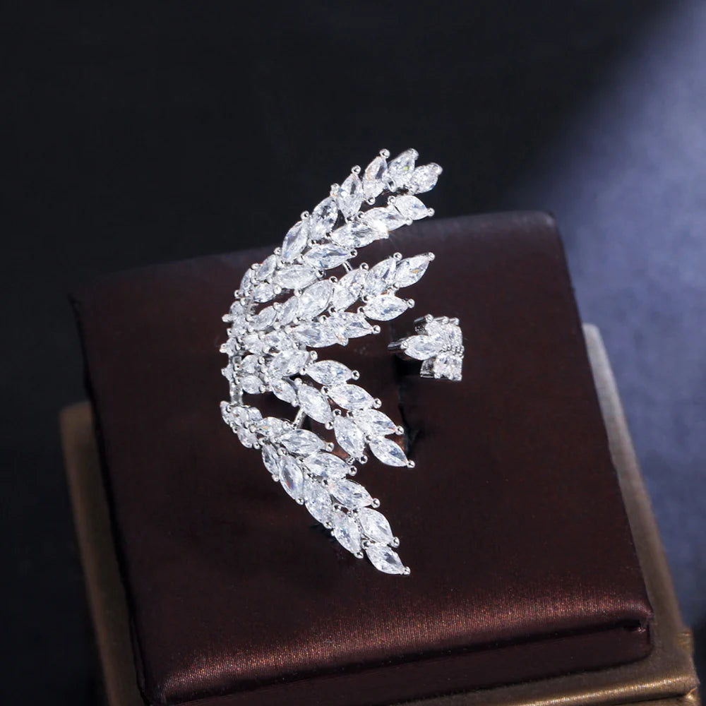 Leaf Shape Shiny Cubic Zircon White Gold Plated Women Big Open Adjustable Finger Ring Anillos for Party Engagement Jewelry