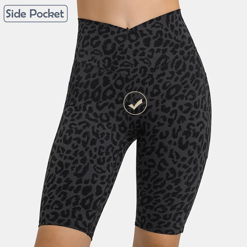 Wholesale Leopard and Solid Two Fabrics V Waist Short Pants Side Pocket Design Short Leggings Yoga Gym Fitness Biker Shorts