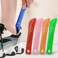 Cartoon Smiley Face Small Shoe Extractor Lazy People Gospel Home No-squat Wear Shoe Lift Tool Plastic Shoehorn