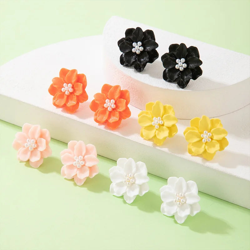 AA00972 Wholesale Women Fashion Modern Daily Wear Earrings Ear Jewelry Sweet Cute Pearl Camellia Flower Earring