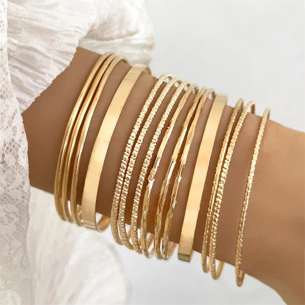 Wholesale Set Luxury Popular Gold Plated Steel Charm Bracelet Gift for Women and Men Jewelry Bracelets