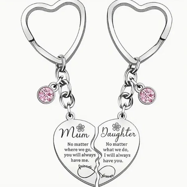 Heart-Shaped Stainless Steel Pendant Keychain Fashionable Design for Couples on Mother's Day