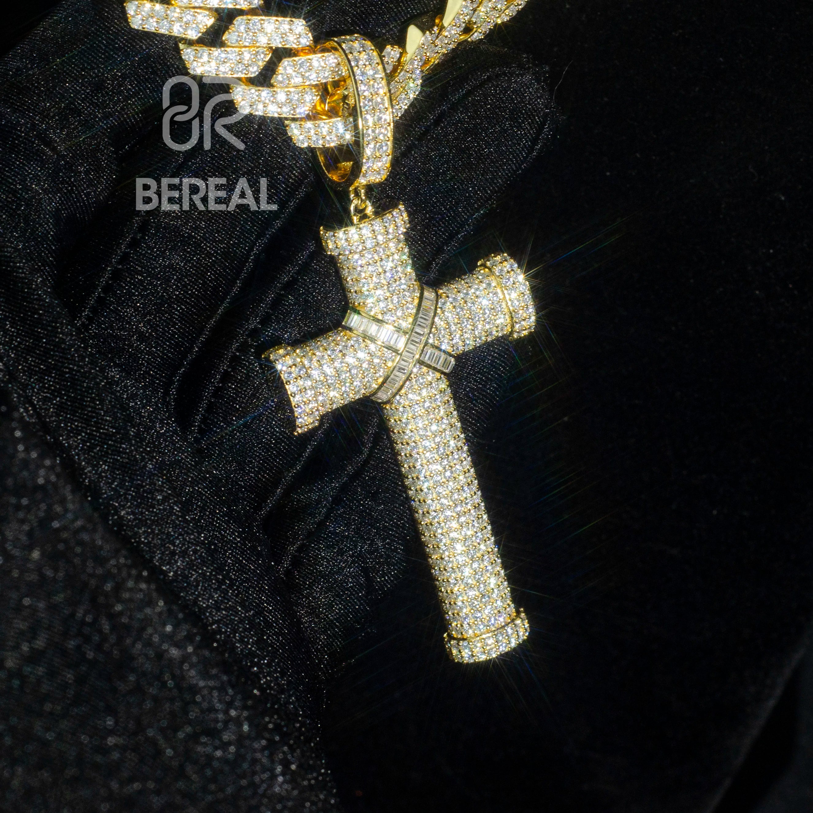 1.7 Inch Hip Hop 925 Silver Vvs Moissanite Cross Pendant Hot Sale 925 Sterling Silver Gold Plating Pendants for Men&Women