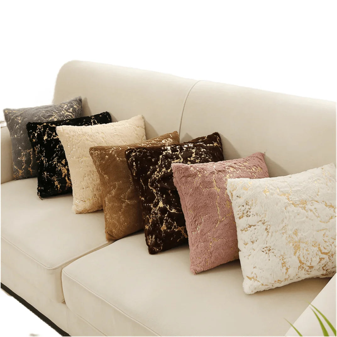 Wholesale Gold Foil Decorative Pillows Soft Fluffy Shaggy Cushion Covers Geometric Print Knitted Technique for Home Hotel Use