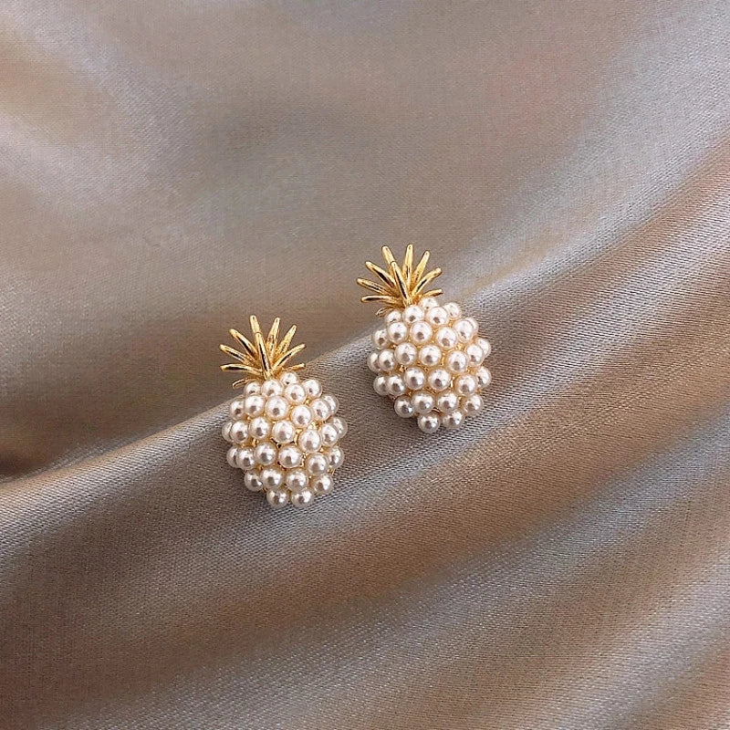Fashion High Quality Geometric Classic Earrings Stud Pineapple Earrings for Women