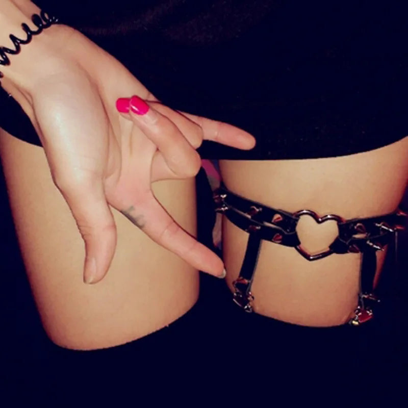 Women Studded Heart Garters Fashion Punk Gothic Harajuku Elastic Thigh High Harness Leg Ring Rivet Gift