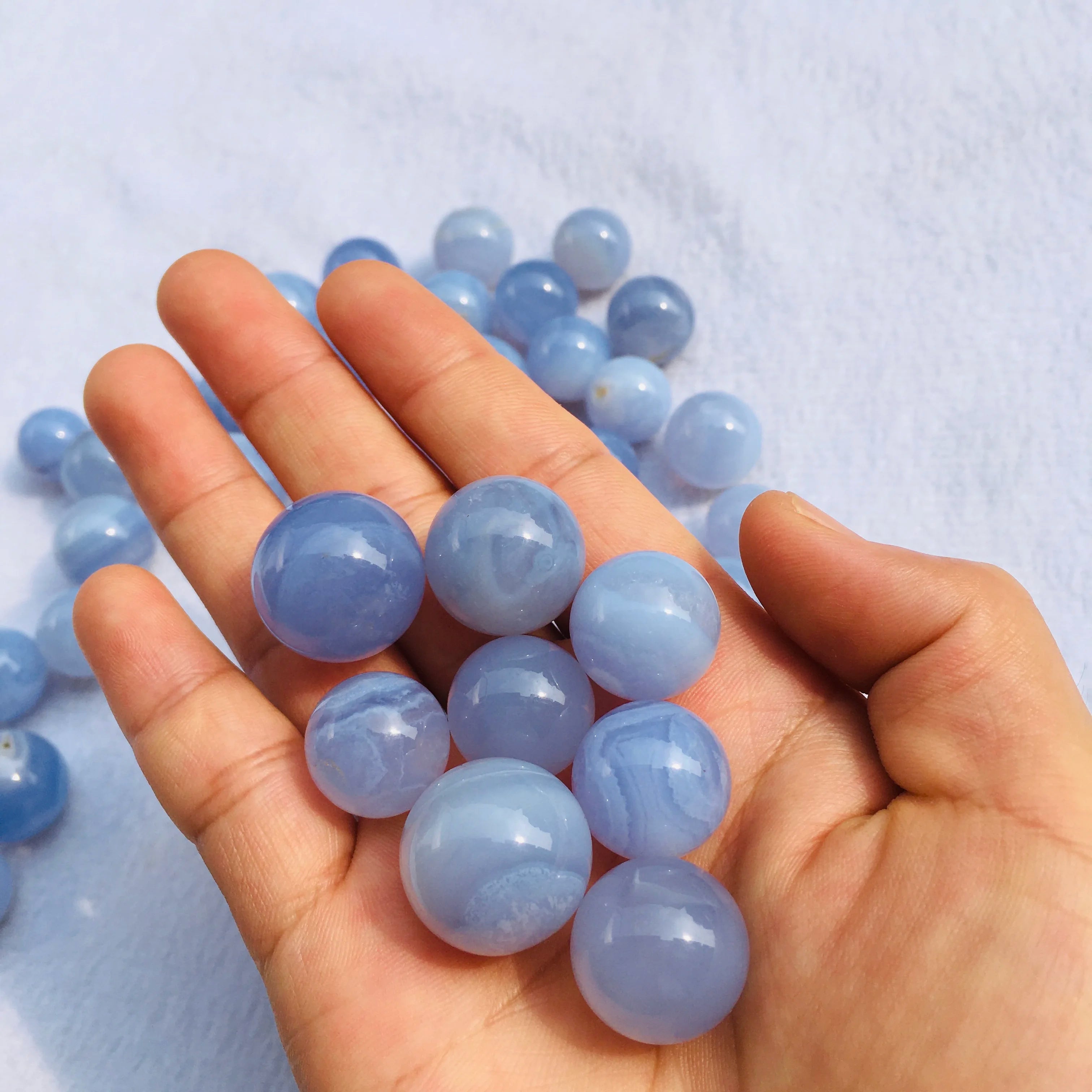 Wholesale Natural Crystal Gemstone Ball Polished Healing Blue Lace Agate Sphere Ball for Decoration