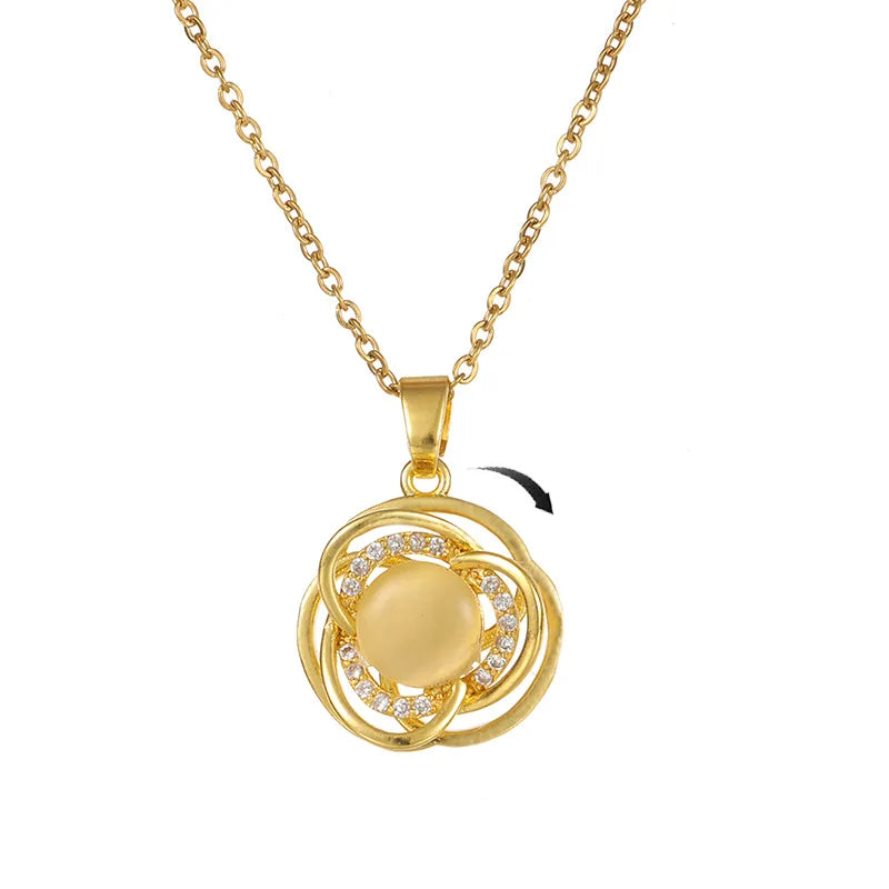 Hot Selling Stainless Steel Chain Necklace Copper Plated Shiny Zircon Cat Eye Rotating Spinning Clover Pendant Necklace