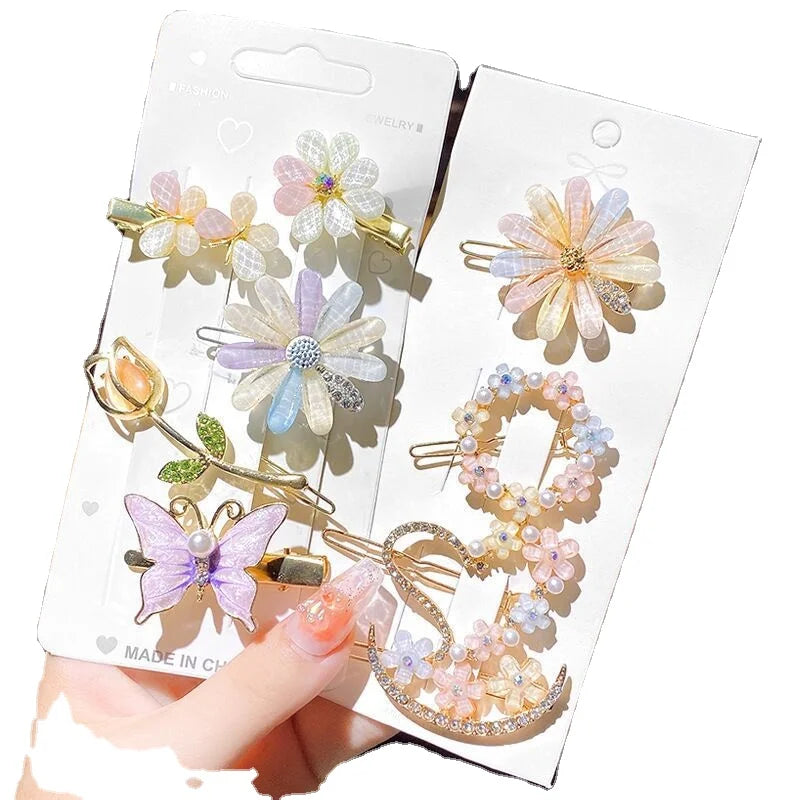 Cute Small Daisy Butterfly Girly 5-piece Set of Hair Clips Pearl Rhinestones Hair Clips for Girls