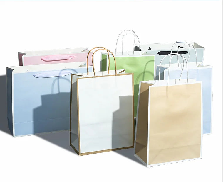 Wholesale Custom White Paper Kraft Shopping Gift Bag with Logo Digital Printing for Wallet Use Black and White Paper Design