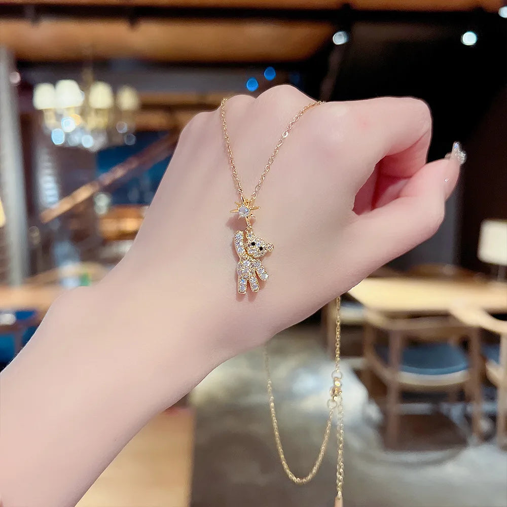 Flash Diamond Bear Pendant Ins Fashion Hip Hop Necklace Versatile Simple 2025 New Stainless Steel Necklace