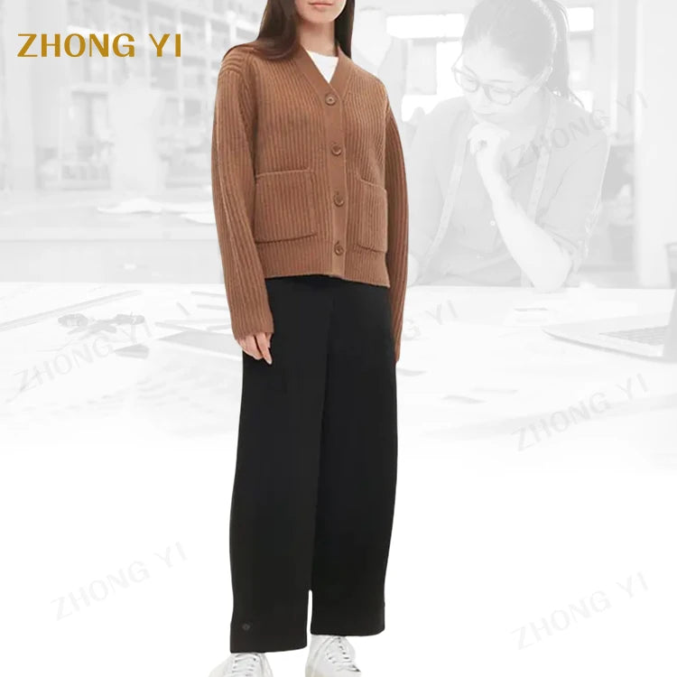 Custom logo Designer Blank Handmade Chunky Knit Cardigan Sweater Women Coats Cable Hand Knitted Women Sweaters Cardigans