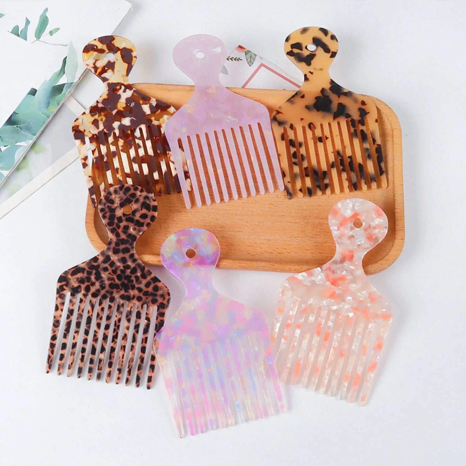 Wholesale Women Fashion Wide Tooth Afro Hair Pick Comb Custom Logo Wide Tooth Acetate Hair Comb