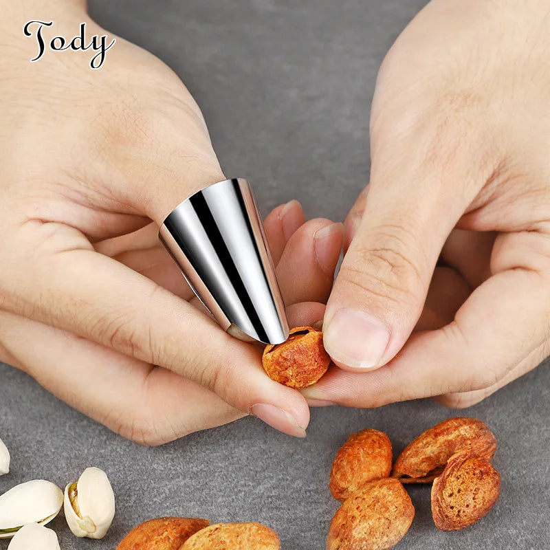 Safe Practical Stainless Steel Peanut Vegetable Nuts Sheller Kitchen Finger Protector Guard
