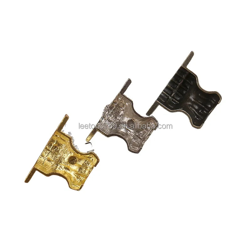 Factory Supply 36 X 24 mm Zinc Alloy Box Feet Corner