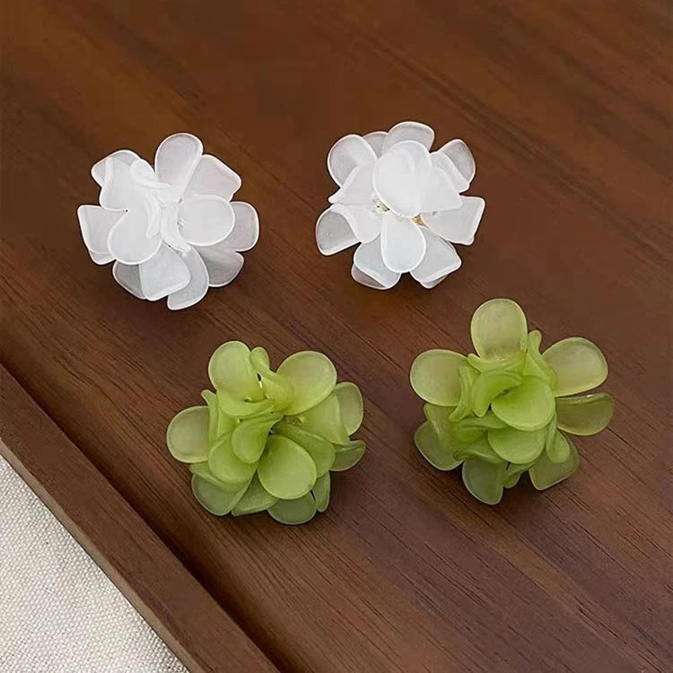 QW-162 Cute Summer Fresh Earrings Women Jewelry Factory Sweet Resin Gardenia Flower Acrylic Earrings for Girls