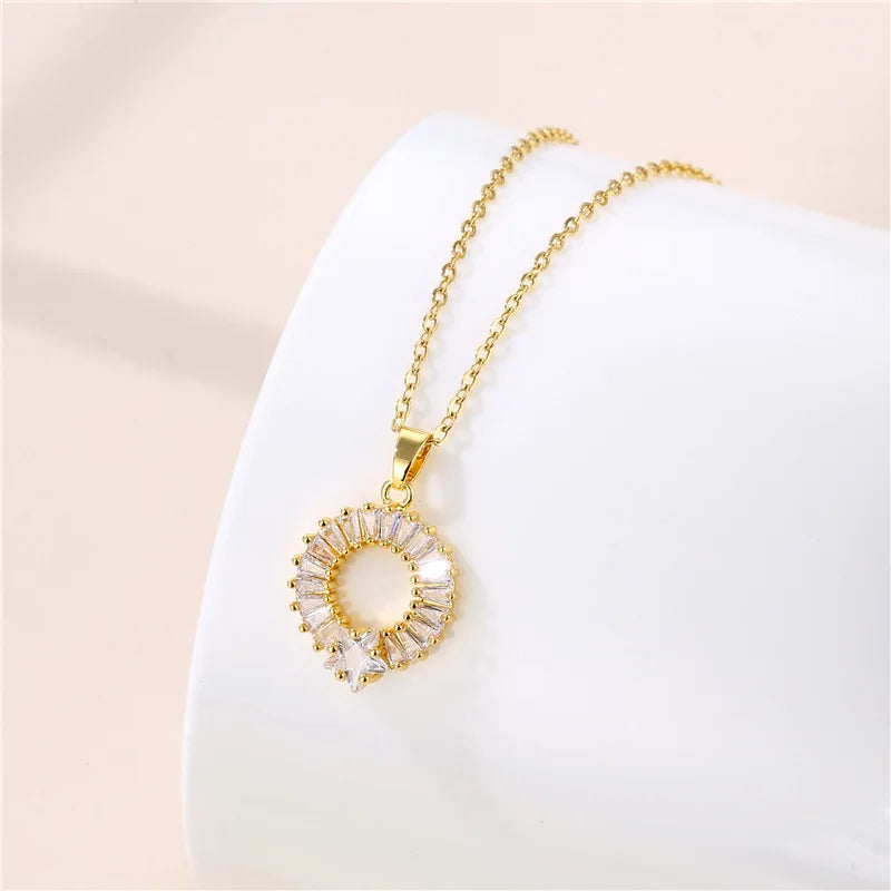 Europe America Fashion Round Pendant Necklace 18K Stainless Steel Simple Elegant Circle Star Zircon Necklace for Women