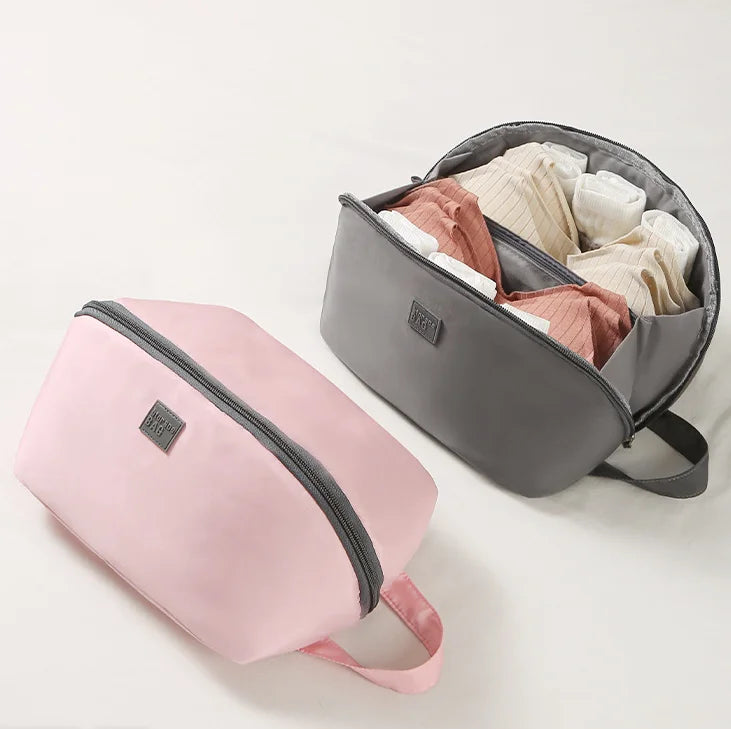 Storage Bag Women's Portable PU Material Storage Bag with Zipper Closure Travel Clothes Organizer for Underwear Fashion Bag