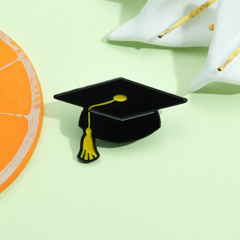 Graduation School Enamel Pin Cartoon Bachelor's Cap Badges Metal Backpack Lapel Jewelry Black Trencher Accessories Gifts