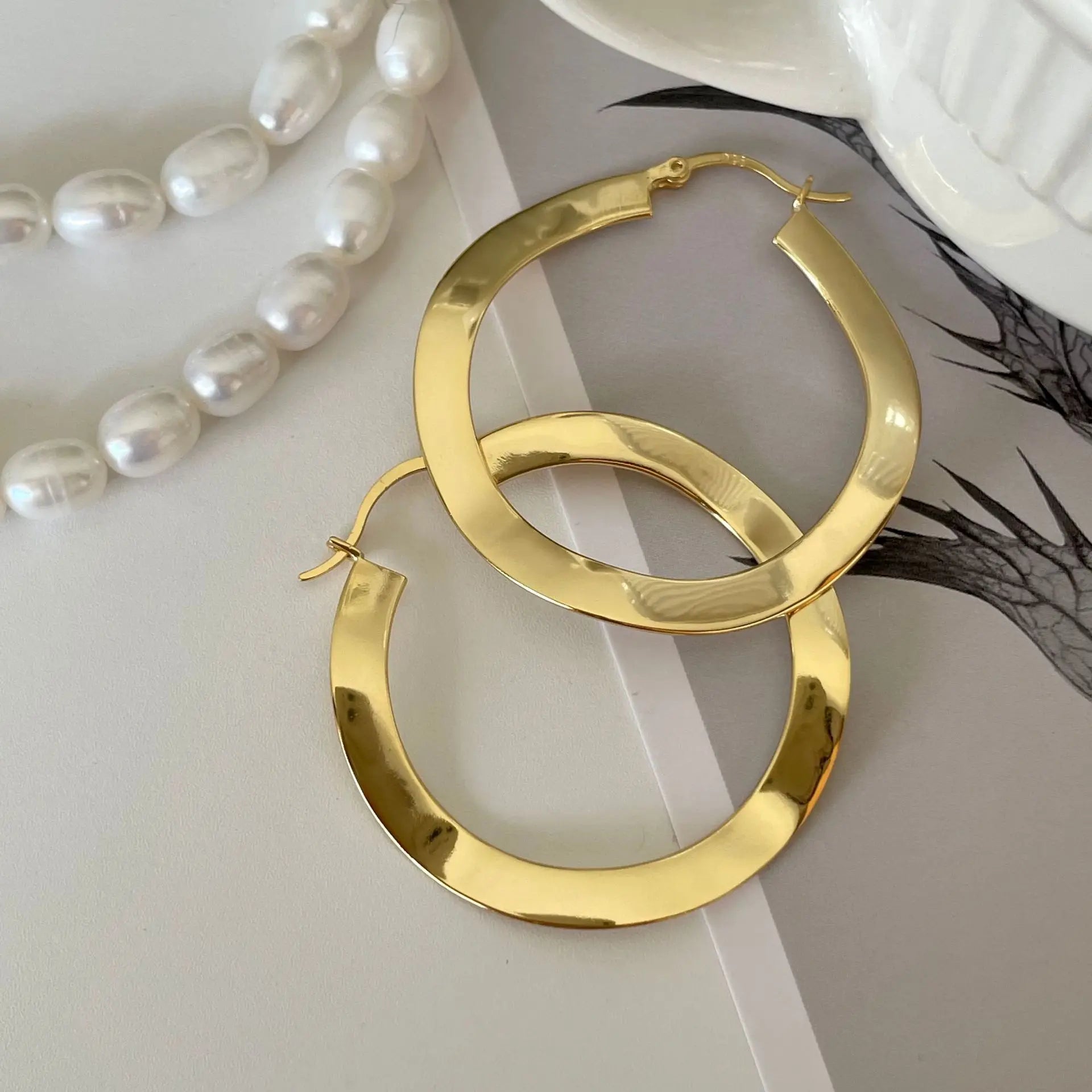 Wholesale Statement Hoop Earrings 925 Sterling Silver Hypoallergenic Gold-Plated Bulk Order Minimalist Oversized Earrings