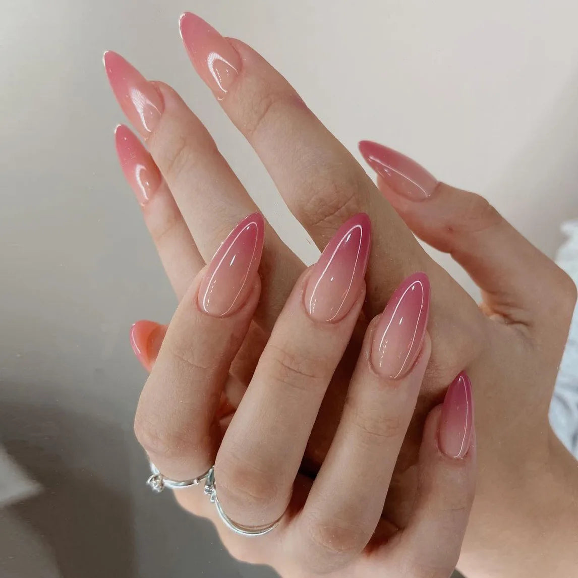 Oem Wholesale Luxury Designer Gradient Red Custom Acrylic High Quality Press Stick on Nails