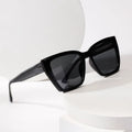 Luxury 2026 Custom Uv400 Logo Designers Glasses Wholesale Polarized Sunglasses Ladies Metal Cat Eye Sunglasses