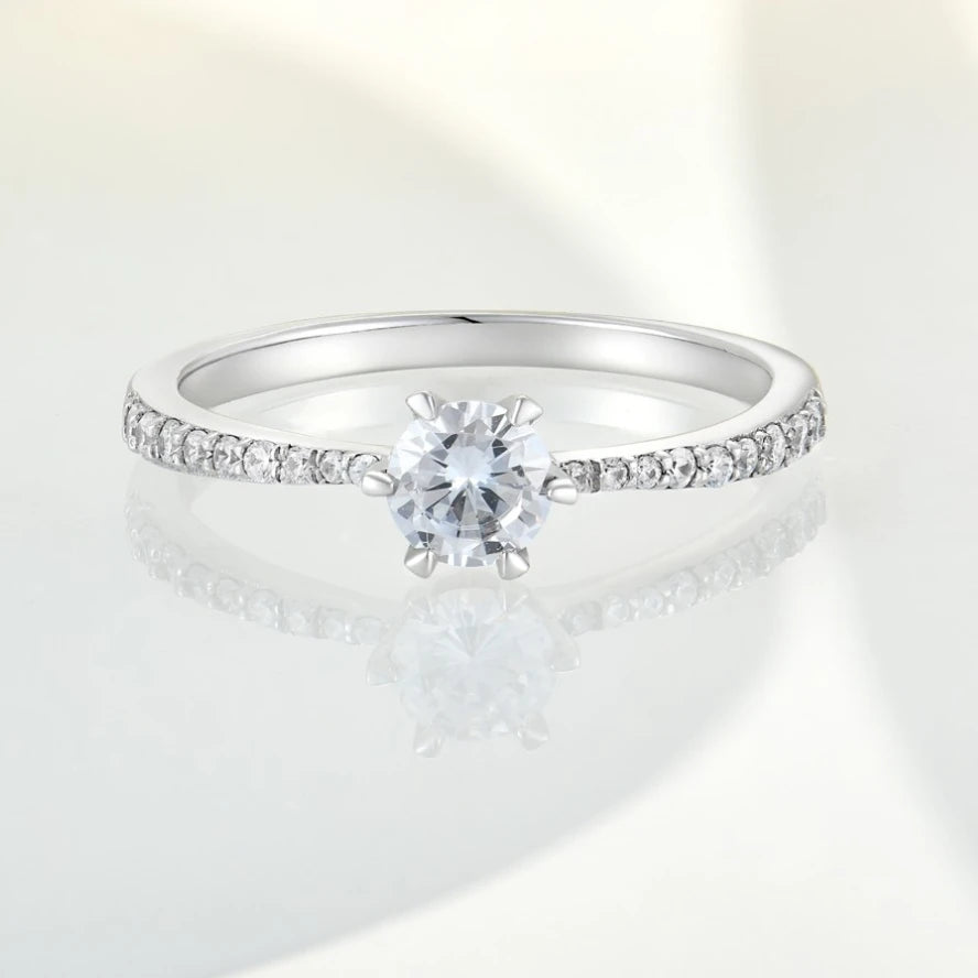 Handcrafted Luxury Wedding Ring 925 Sterling Silver Round Cut Zircon Diamond Engagement Ring for Women