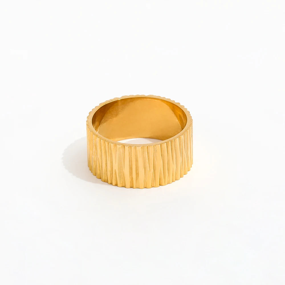 Tarnish Free High End 18K Gold Plated Wrinkle Statement Band Rings for Women Stainless Steel Jewelry