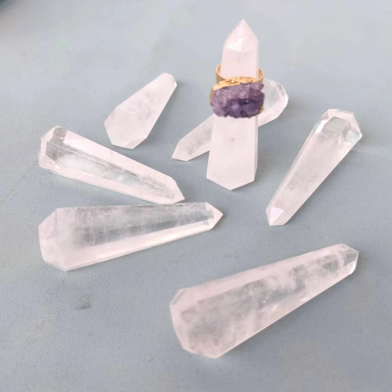 Wholesale Gold Sand Stone Ring Sets Crystal Rose clear Quartz Crystal Ring Holder for Home Decoration