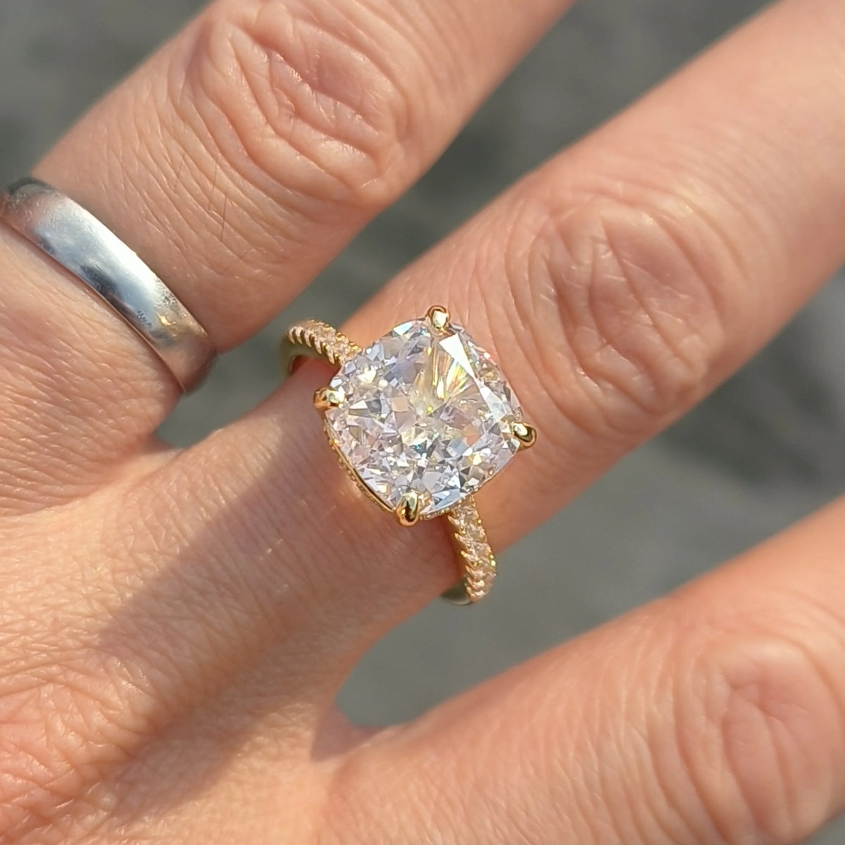 Fine Jewelry Classic Rengas Rhodium Plated S925 Sterling Silver Radiant Brilliant 5A Cubic Zirconia Engagement Wedding Ring MegaBDM