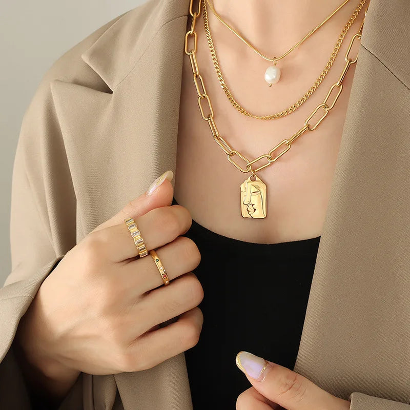 European American Stainless Steel 18K Gold Autumn and Winter Design Sense Three Layers Wear Pearl Necklace Women Spot Wholesale