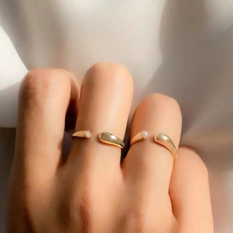 High End 18K Plain Gold Pearl Rings for Women Stainless Steel Customized Jewelry New MegaBDM