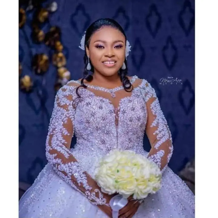 Wedding Dresses High Quality Dubai 2026 Bride Luxury With Pearls Beads Long Sleeves African Bridal Gowns Plus Size MW357