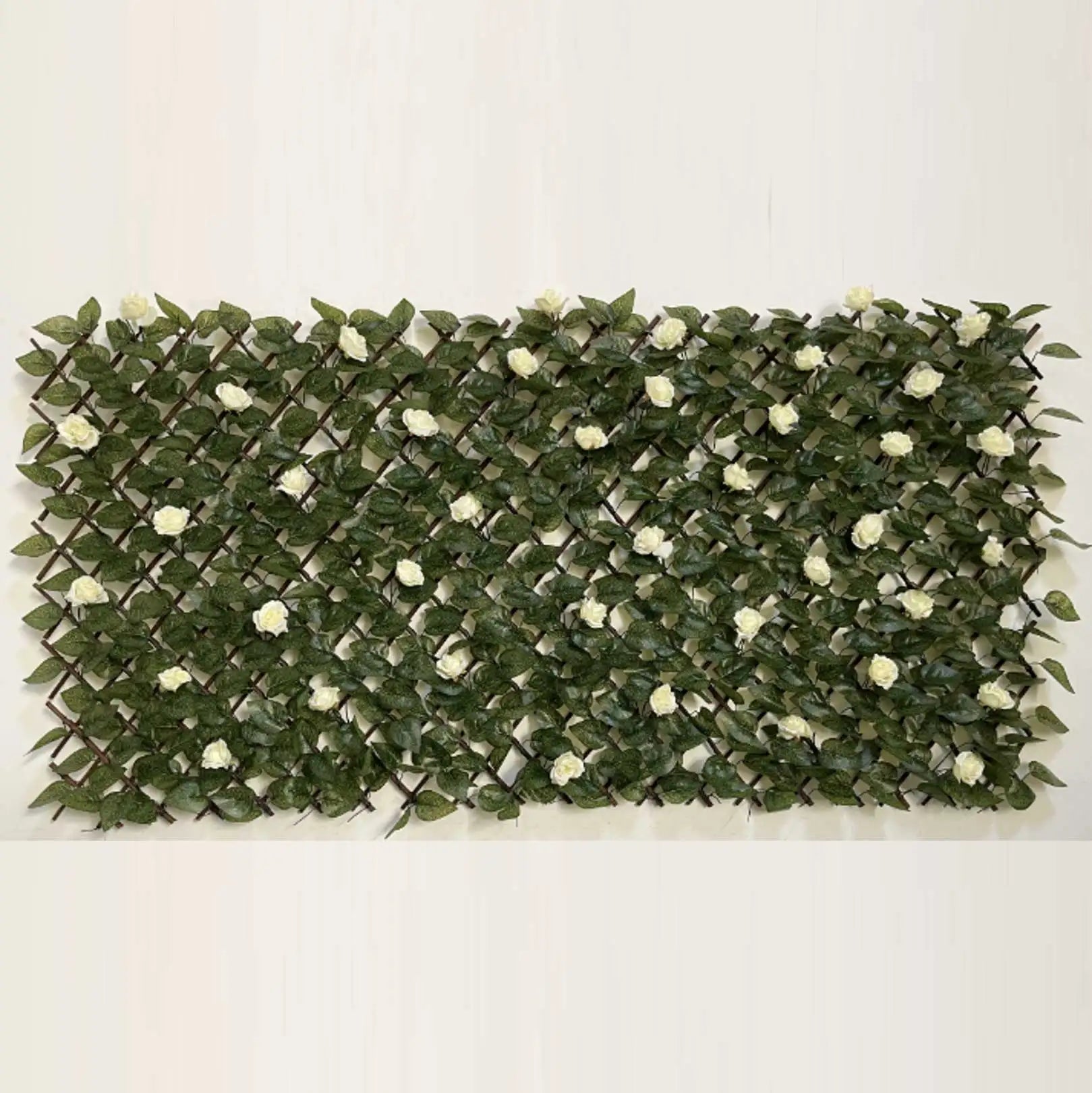 B2B Clearance Sale No MOQ Grass Fencing Expandable Artificial Leaf Fence with Flower for Decoration Heat Treated Wood