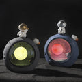 Home Decoration Resin Ornament Astronaut Lamp Kids Night Light LED Astronaut Night Light