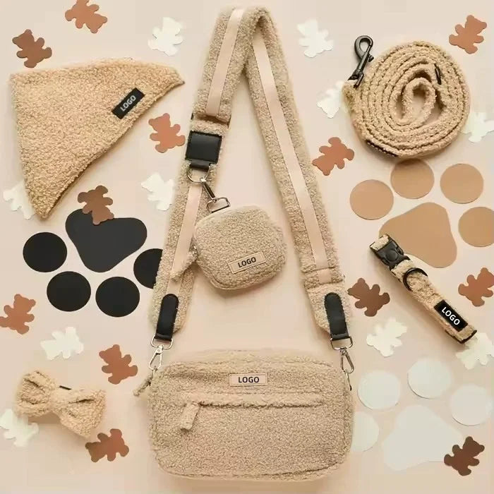 Hot Sale Luxury Pet Mom Walking Bag Custom Design Dog Walking Crossbody Training Bag Pet Products