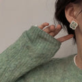 2025 New Vintage Court Style Floral Earrings Elegant Women's High-End Alloy Studs Light Luxury Niche Jewelry Accessories