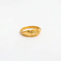 High End 18K Gold Plated Hand in Hand Hug Stainless Steel Finger Rings Fashion Jewelry