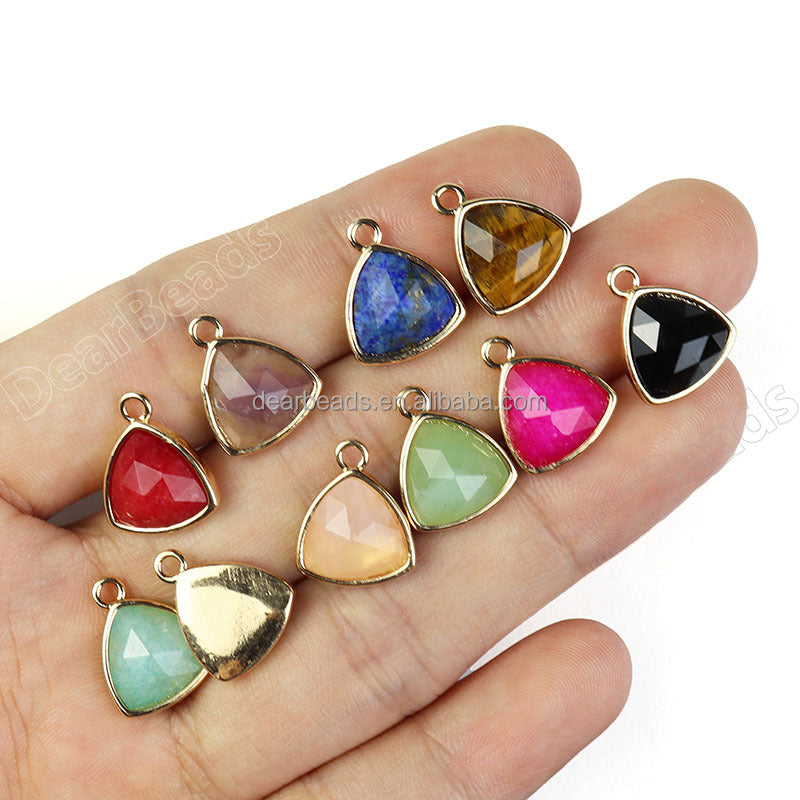Natural Faceted Triangle Shaped Crystals Pendant and Charm Jade Stone Gemstone Pendants Charms for NECKLACES Jewelry Making