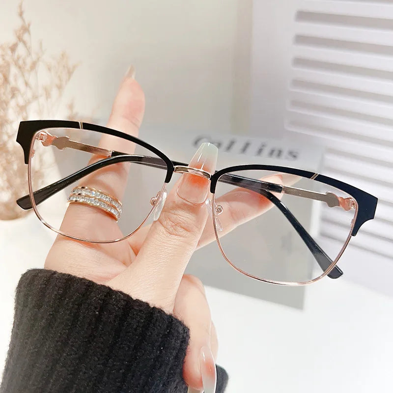 2023 Wholesale Custom logo New Design Metal Optical Frames Women Color Change Eyewear Frame Photochromic Anti Blue Light Glasses