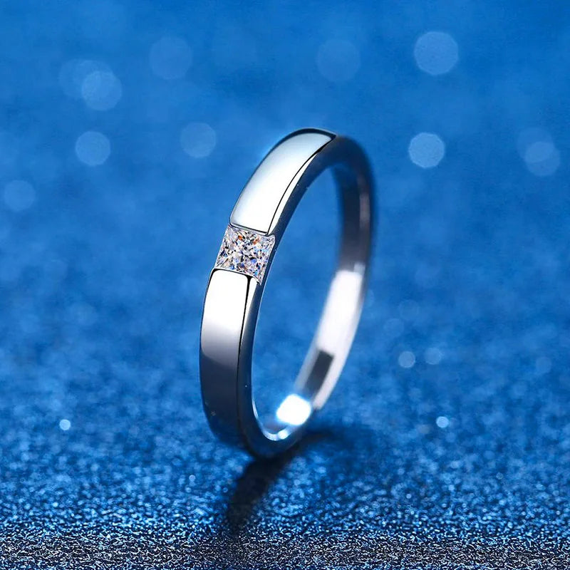 Fashion Couple 925 Sterling Silver Finger Rings for Girls 0.3CT D VVS Moissanite Princess Cut Ring for Mens