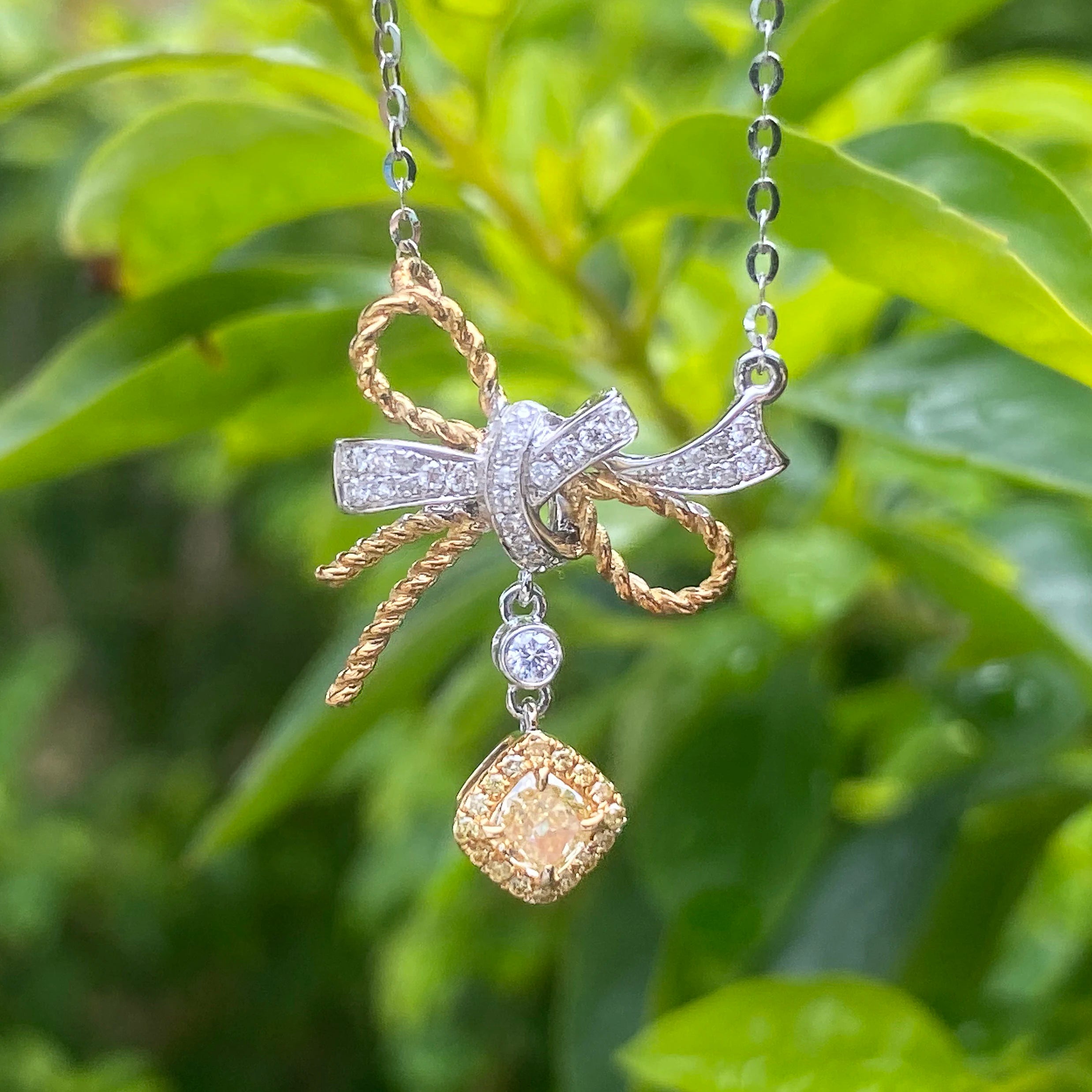 18k Solid Gold Jewelry Natural Yellow Diamond White Gold Fashion Gift Necklace