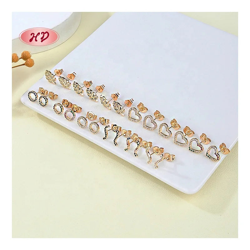 Modern Classic 18K Gold Plated Jewelry Huggies Hoop Heart Shape Earrings for Women