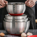 16-24cm Eco-Friendly Stainless Steel Classic Baking Cooking Deep Base Serving Salad Box Set with Lid and Colander (5 Pieces)