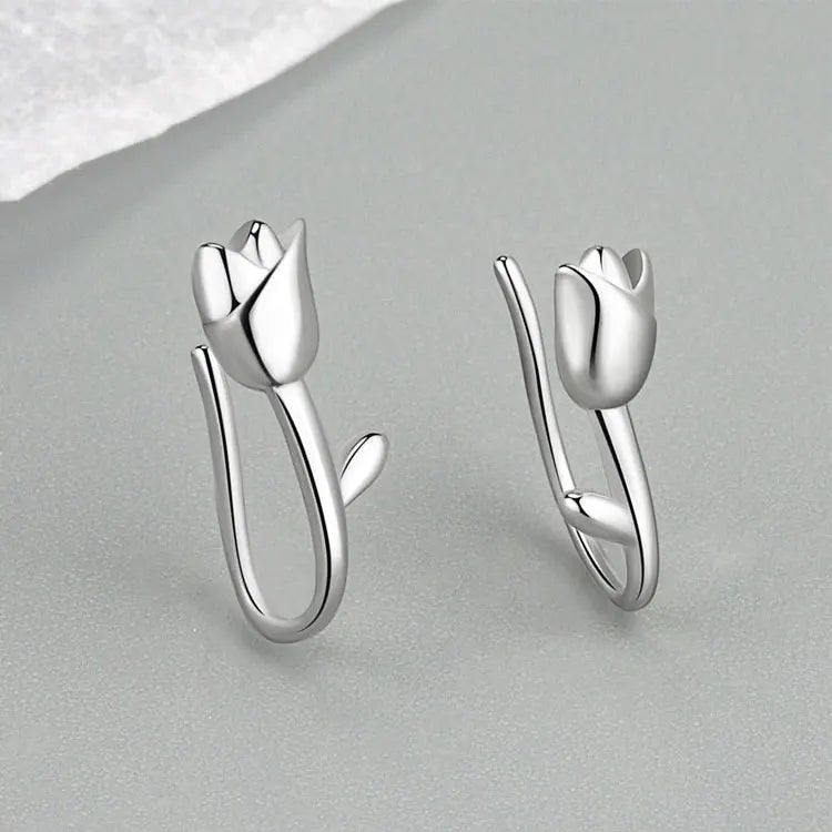 SC Teen Girls Simple Hypoallergenic 925 Sterling Silver Stud Earrings All-match Mini Tulip Flower Earrings for Women