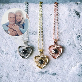 Lateefah Custom Projection Necklace Zircon Heart Projection Pendant Stainless Steel Custom Photo Projection Necklace