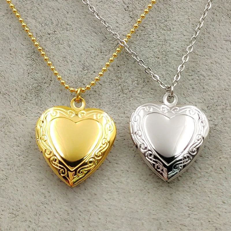 18K PVD Gold Fashion Love Women Gold Jewelry Photo Box Openable Stainless Steel Heart Necklace