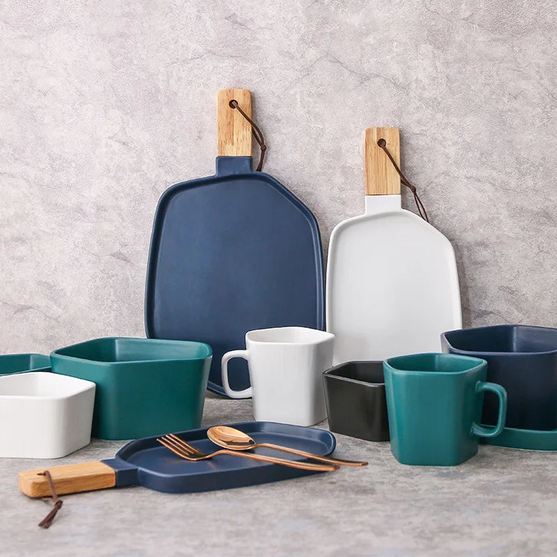 Wholesale Geometric Series Frosted 4 Colors Ceramic Tableware Set with Wooden Handle Breakfast Western Steak Plate Custom logo