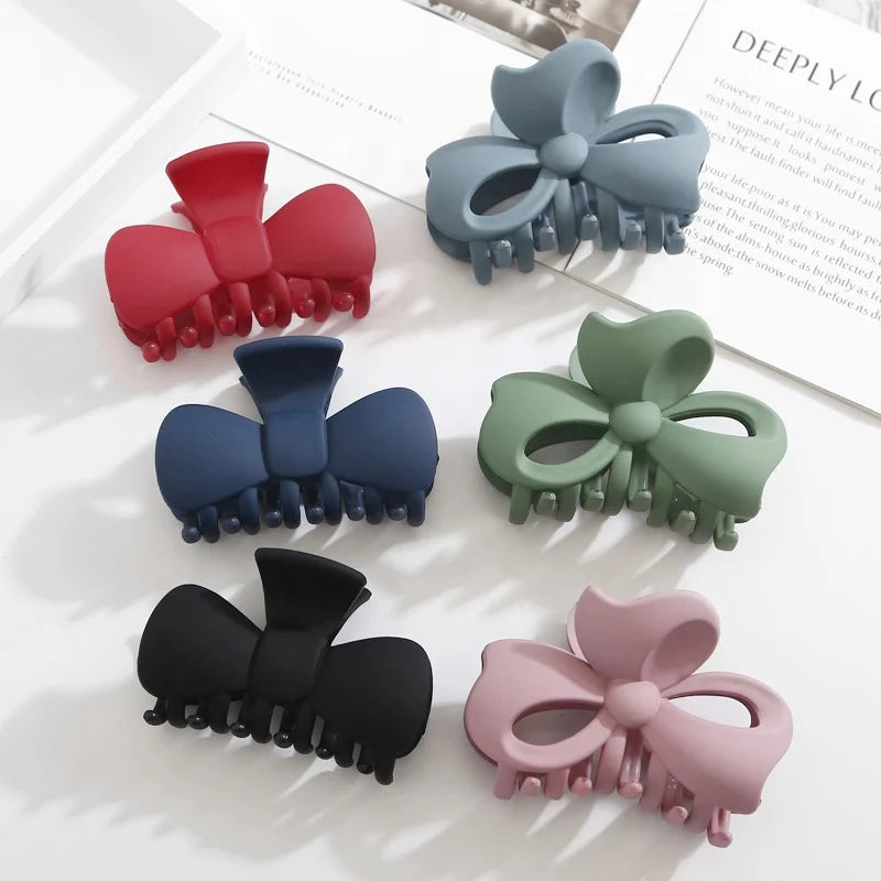 Women Girls Large Flower Resin Hair Clamp Medium Frosted Matte Plastic Butterfly Hair Claws Hollow Bow Claw Clip for Thick Hair